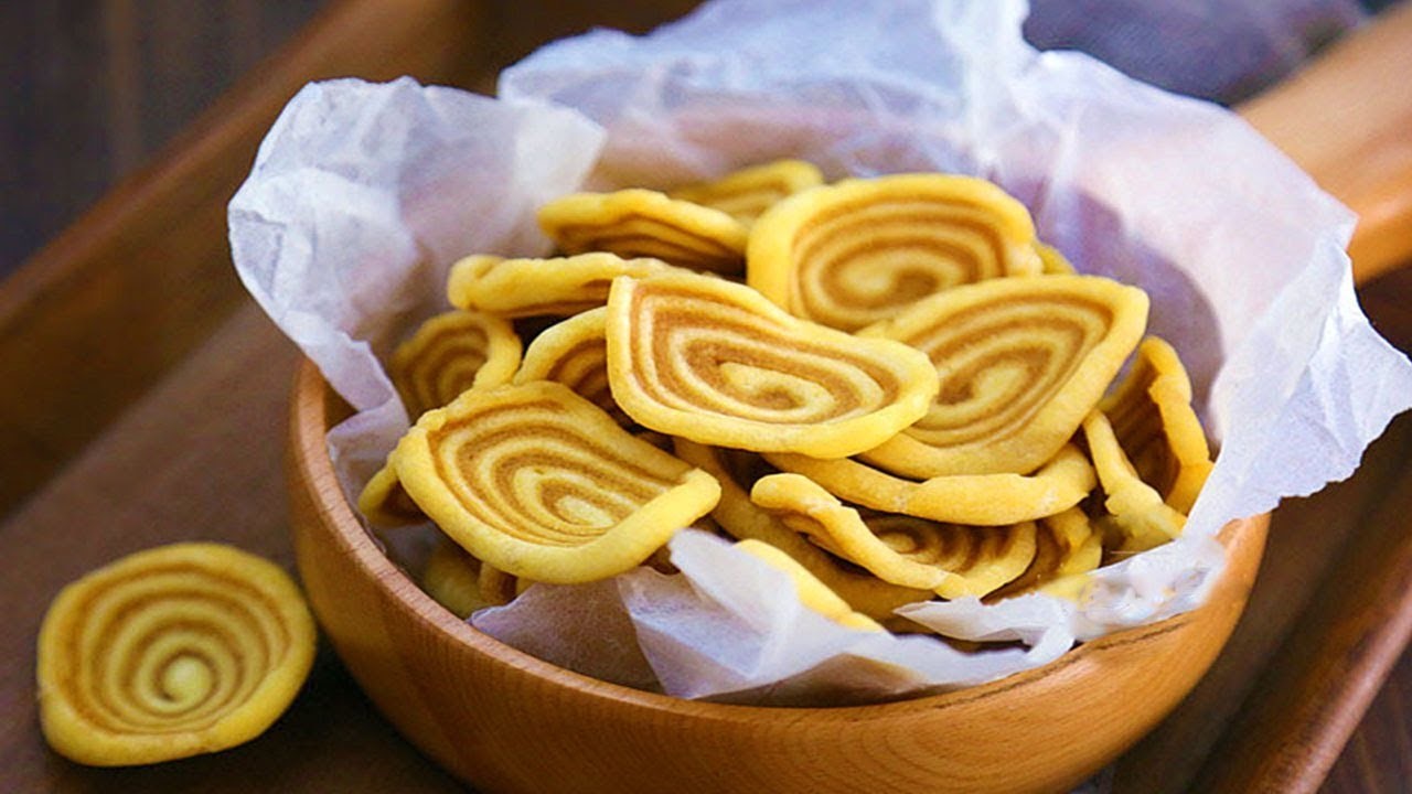 Bánh tai heo là thực phẩm dễ gây tăng cân bởi thành phần chứa nhiều tinh bột đường Bánh tai heo là thực phẩm dễ gây tăng cân bởi thành phần chứa nhiều tinh bột đường